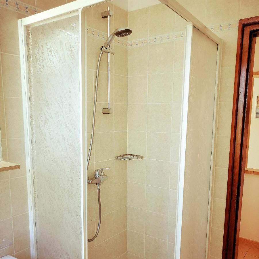 Studio Apartment Michelle - Intermezzo With Sea View Rabac Zewnętrze zdjęcie