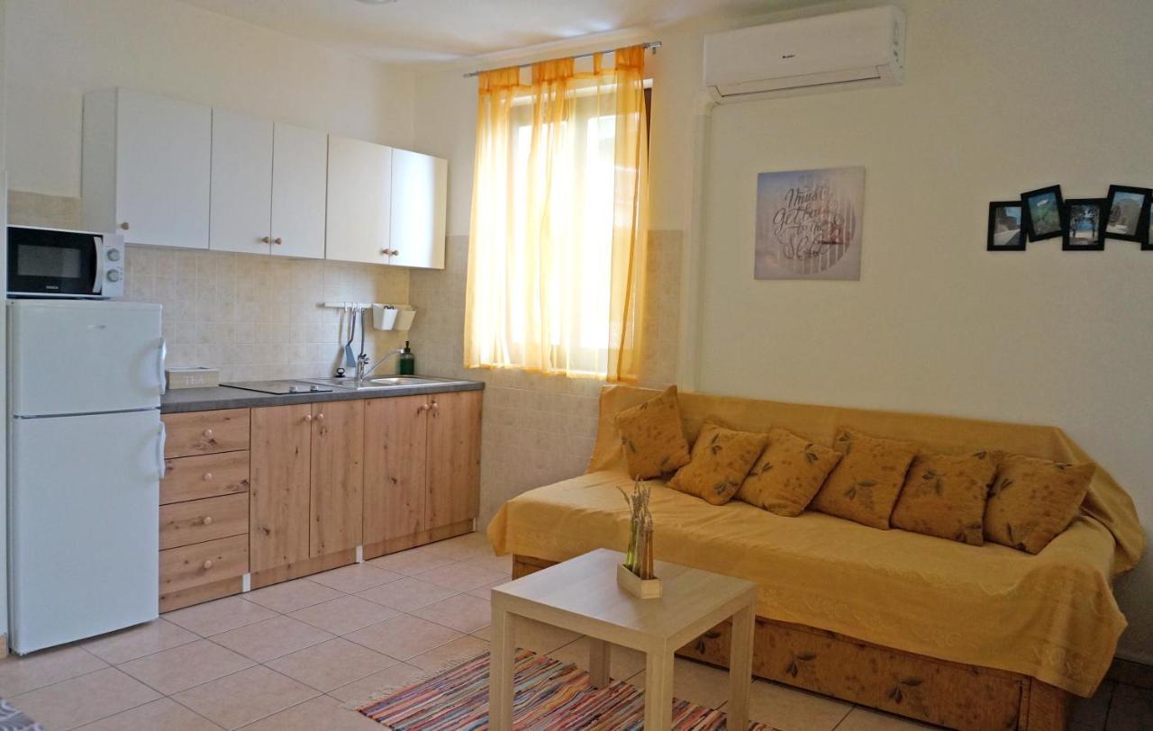 Studio Apartment Michelle - Intermezzo With Sea View Rabac Zewnętrze zdjęcie