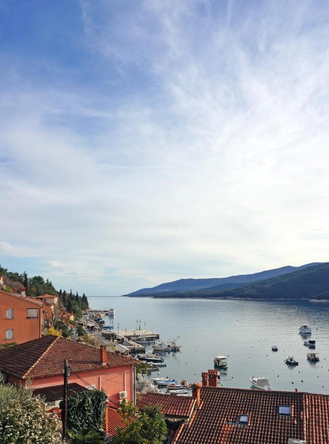 Studio Apartment Michelle - Intermezzo With Sea View Rabac Zewnętrze zdjęcie